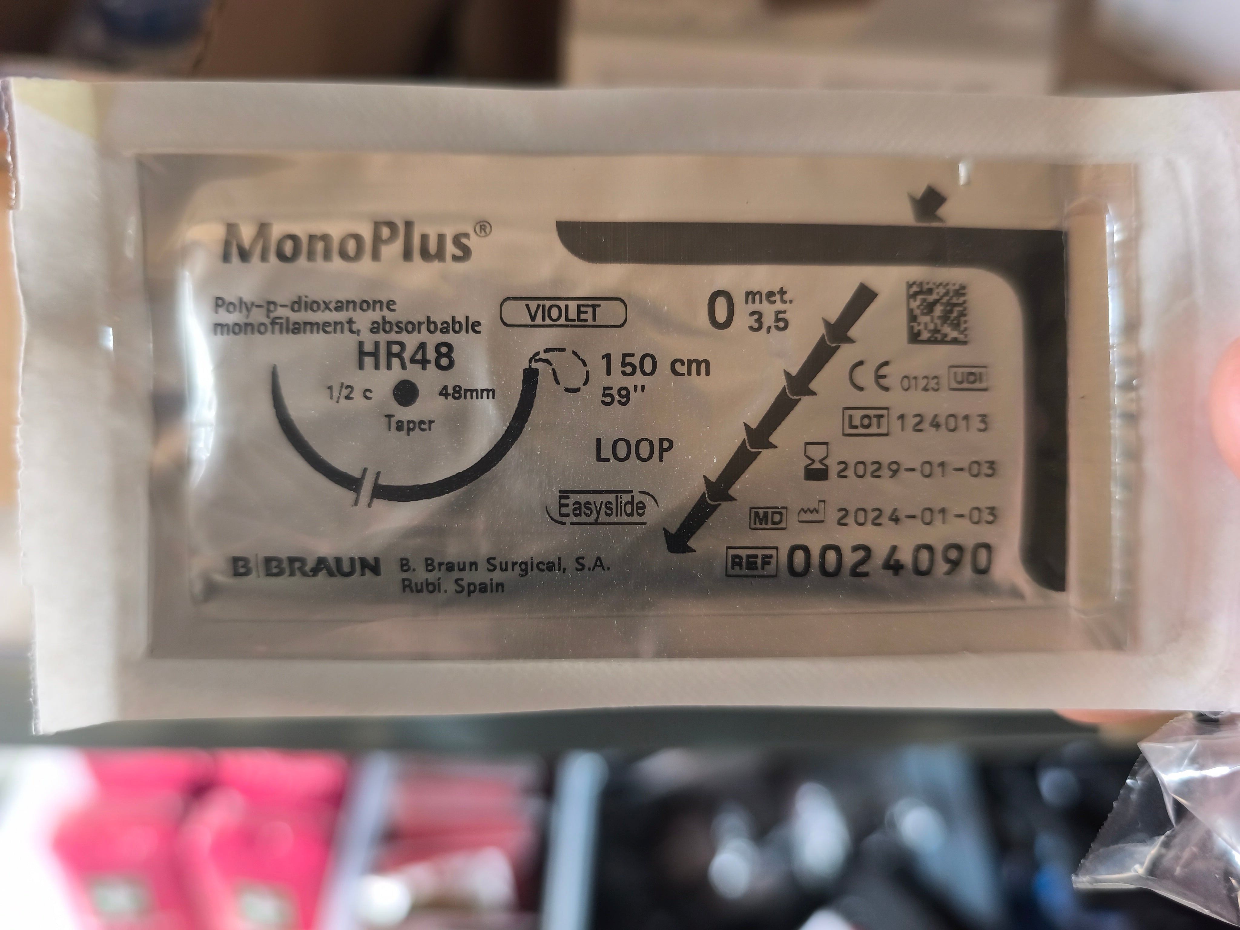 Monoplus sutur størrelse 0, med nål, fra forsvaret