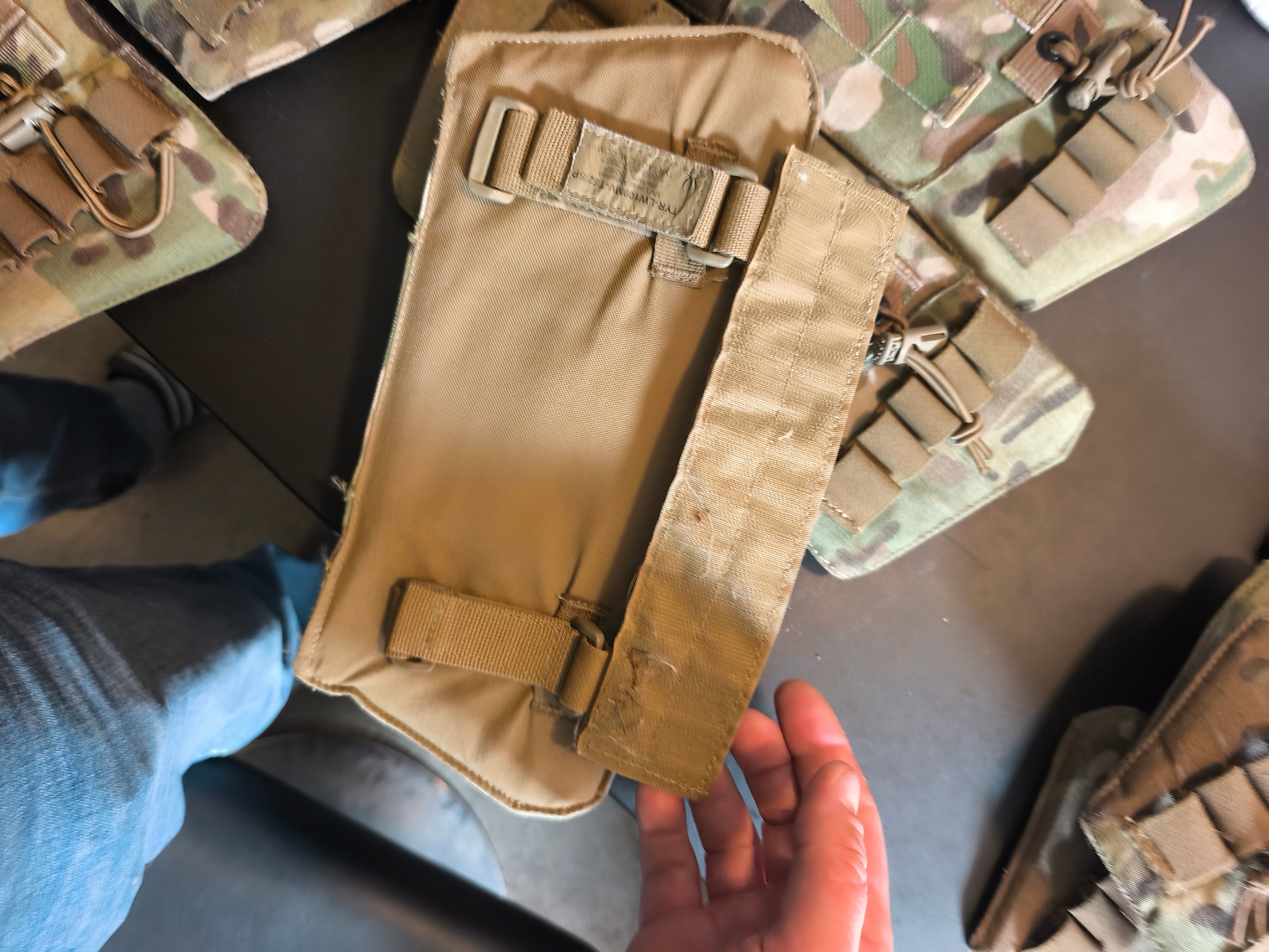 Tyr Tactical, Ballistic lower abdomen protector, i super god stand