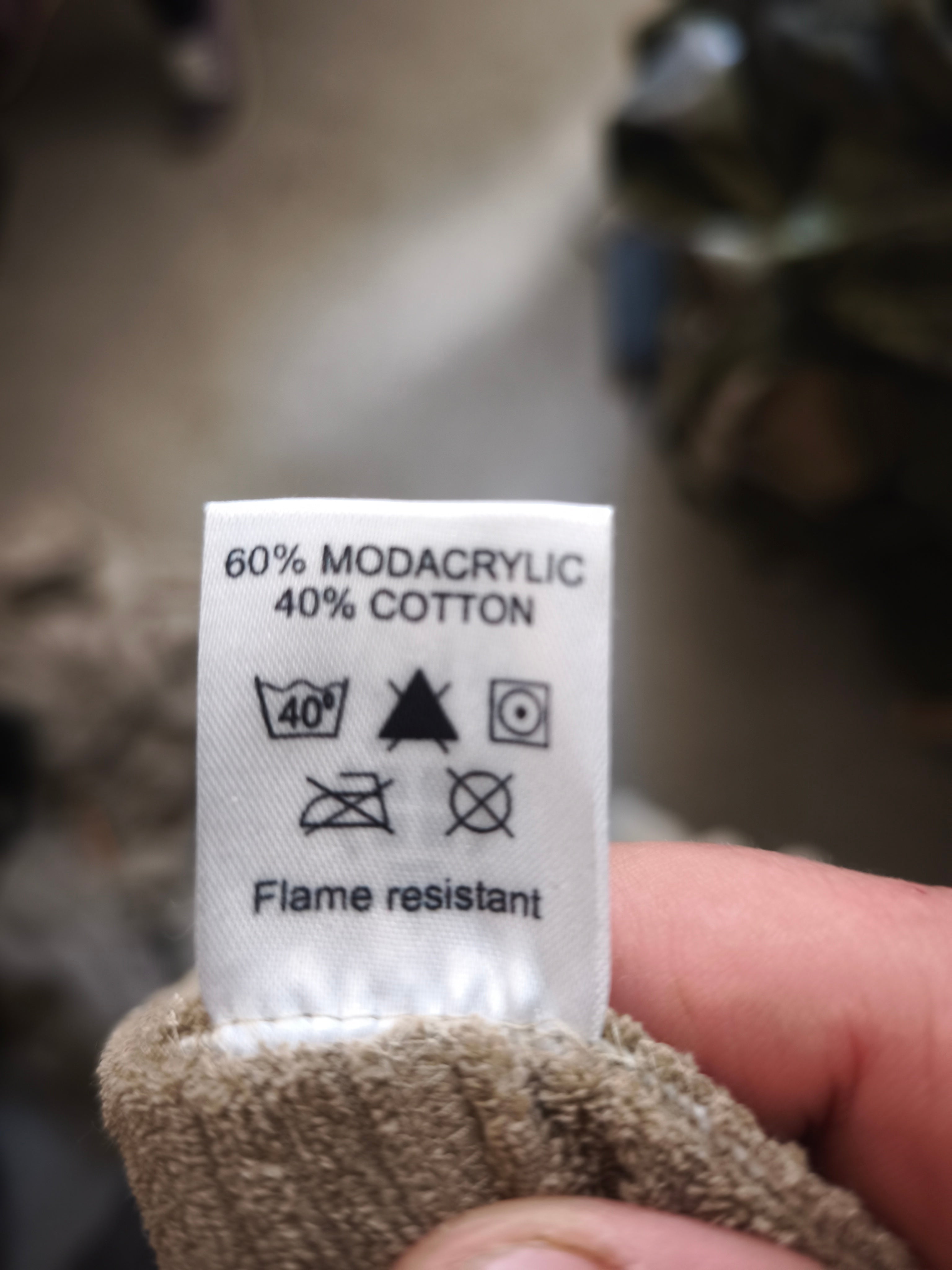 Forsvarets lange undertøj, med lang hals, bukser og trøje, flammehæmmende