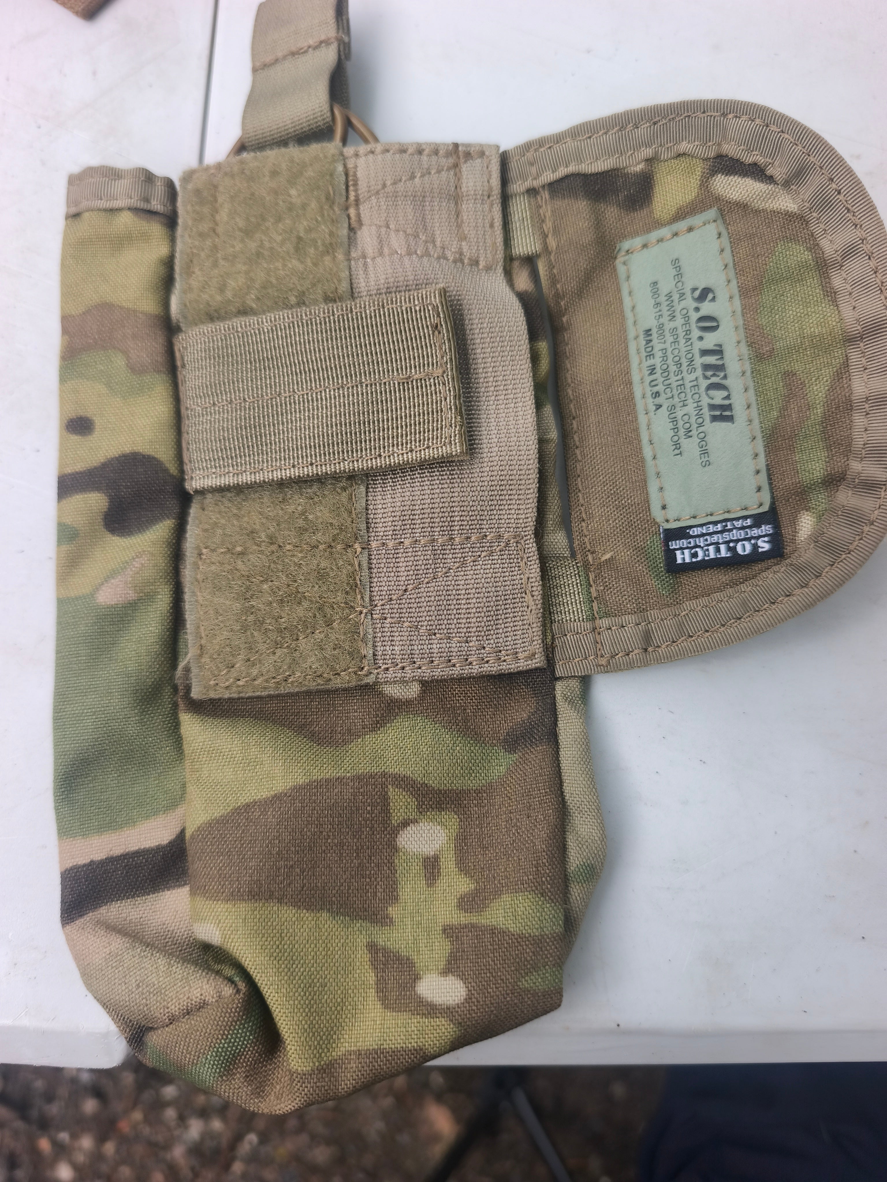 S.O. Tech wing radio lomme, ny, multicam