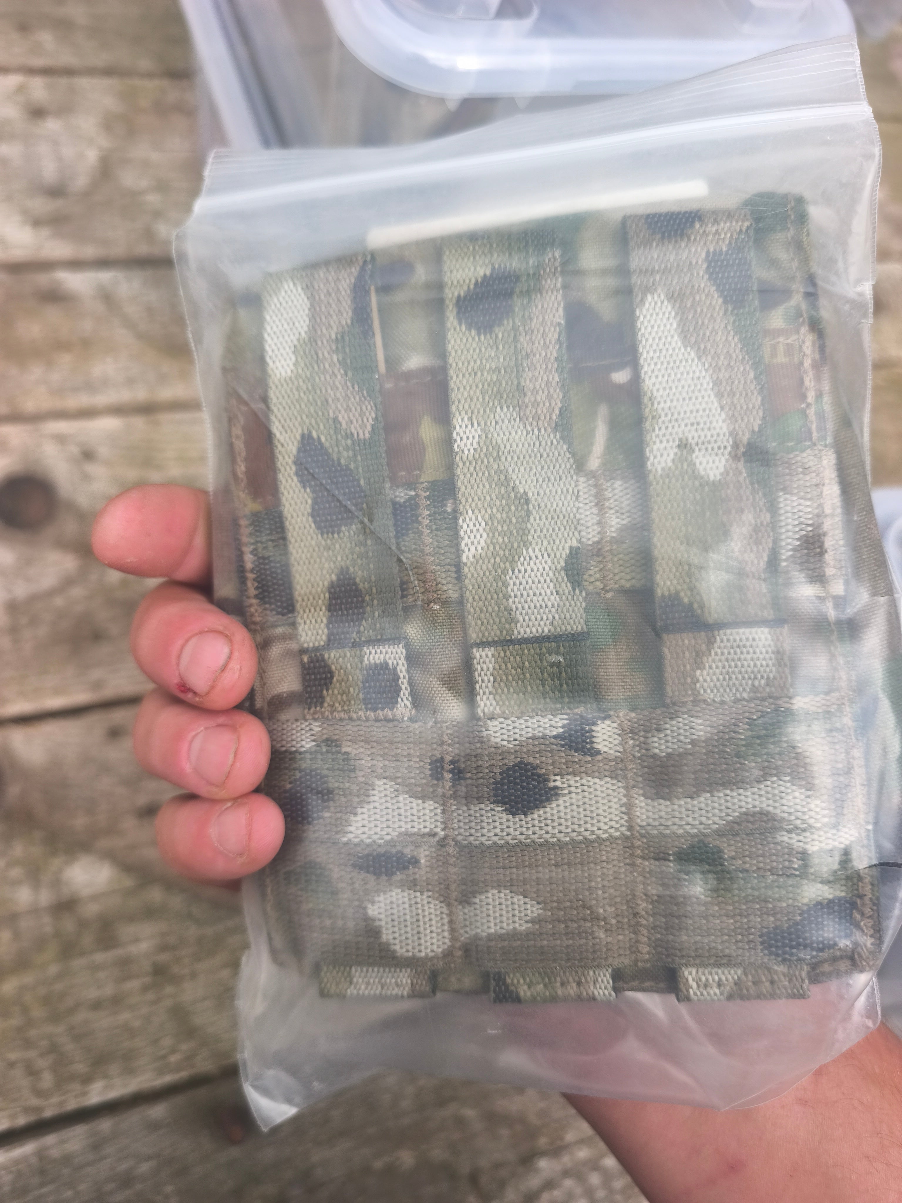 Tyr 5590 battery pouch, demo