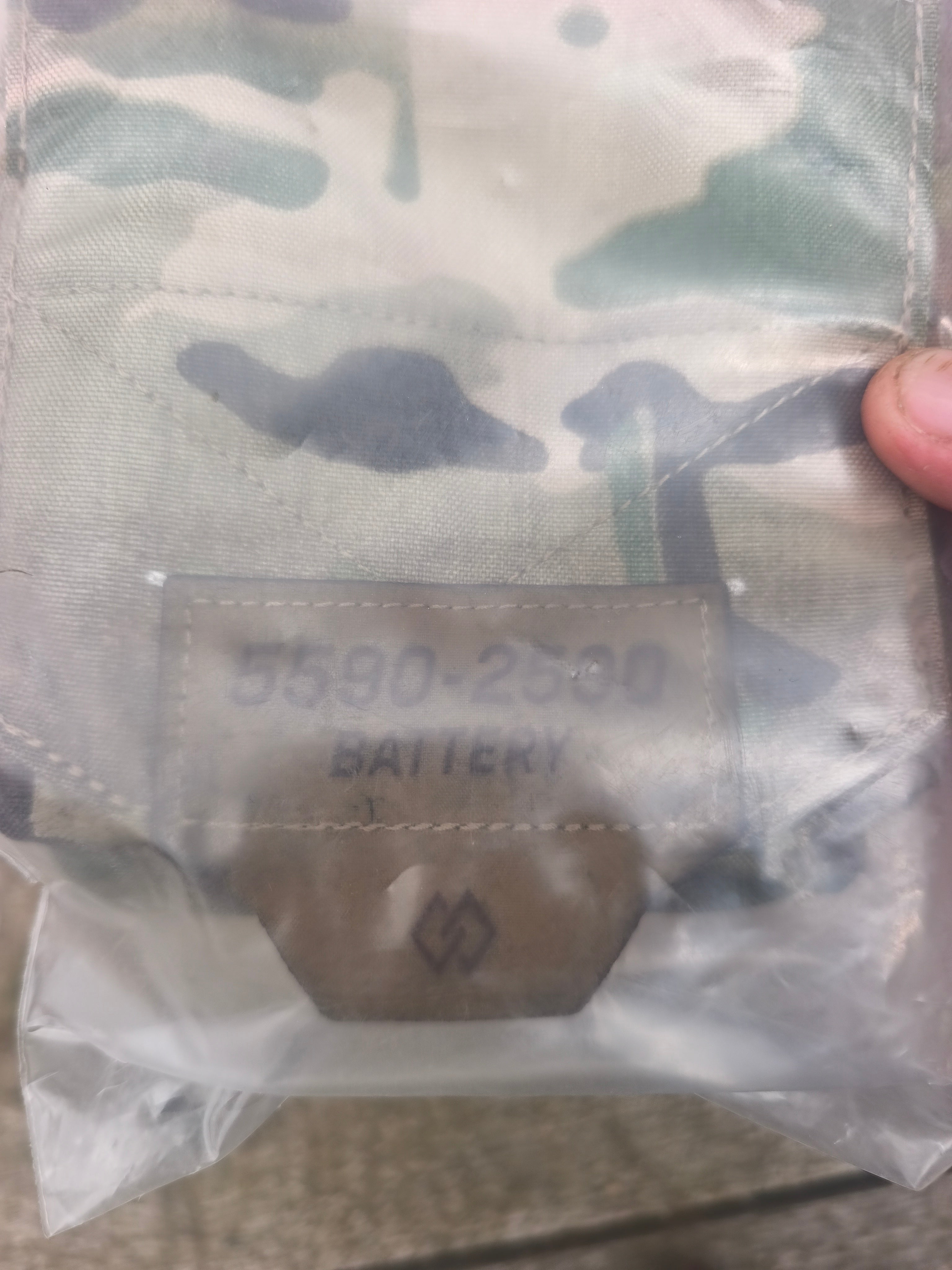 Tyr 5590 battery pouch, demo