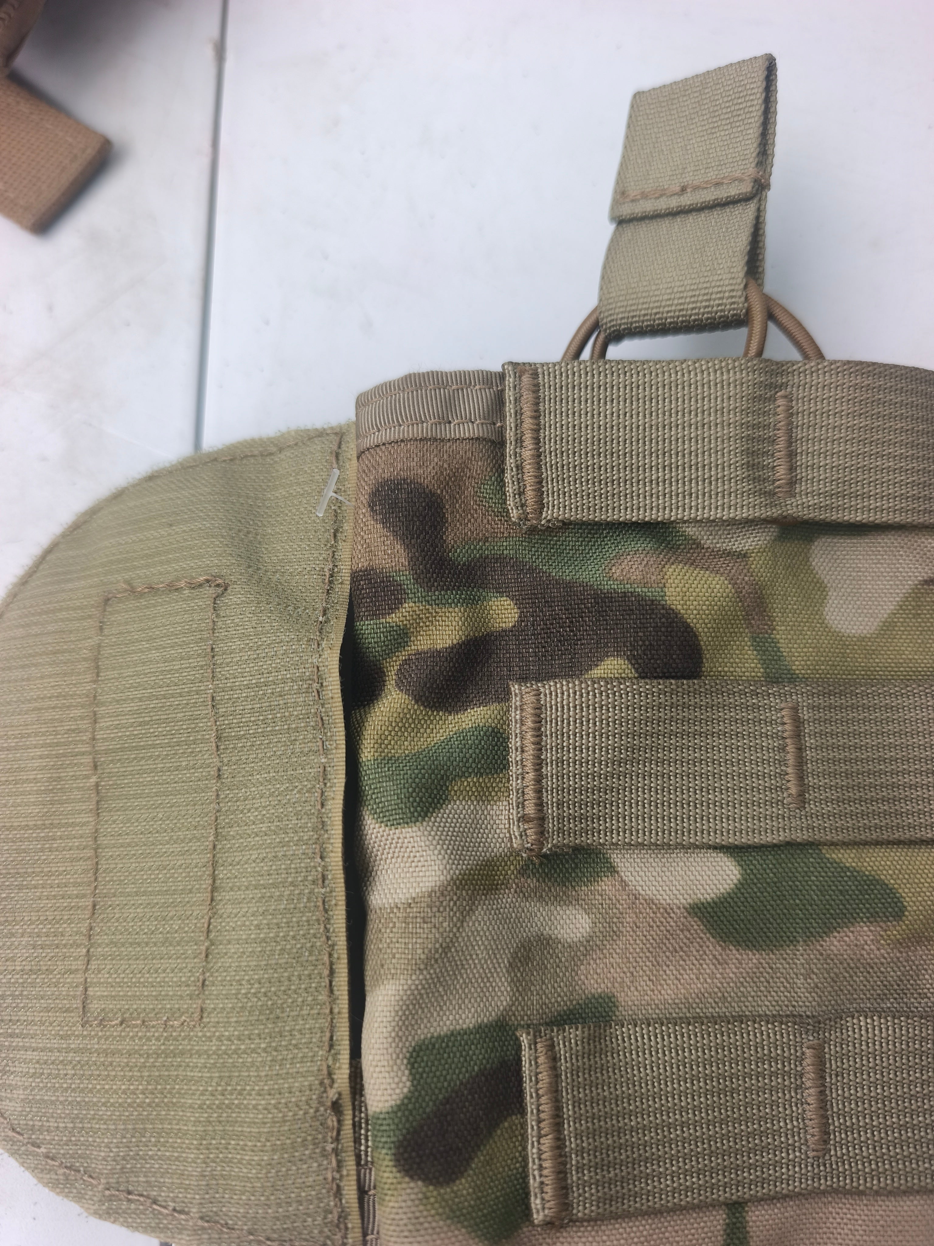 S.O. Tech wing radio lomme, ny, multicam